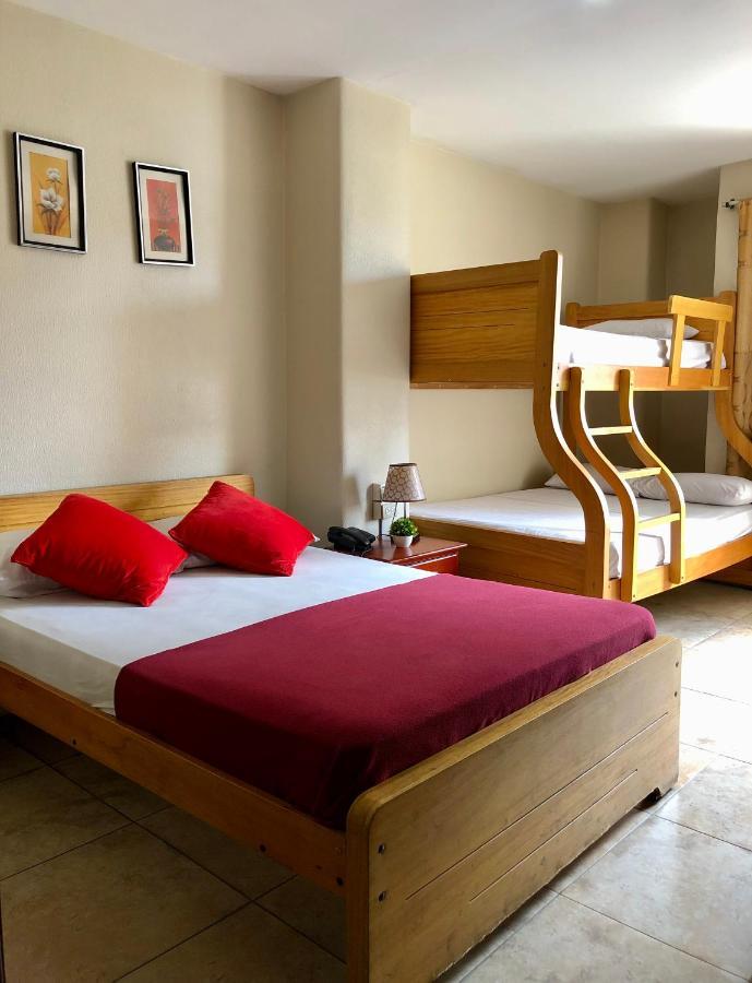 Hotel Onix Gold Гуаякиль Экстерьер фото