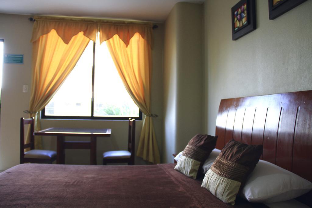 Hotel Onix Gold Гуаякиль Экстерьер фото